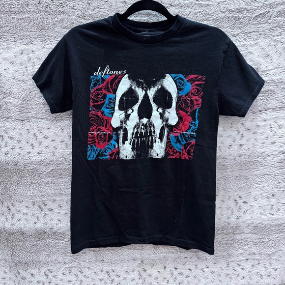 Other - DEFTONES T Shirt